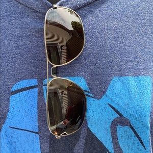 Tommy Hilfiger Men’s Aviator Sunglasses